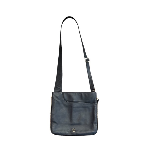 RADLEY London. Handbags - RADLEY London Large Pockets Leather Zip Around Crossbody, Black